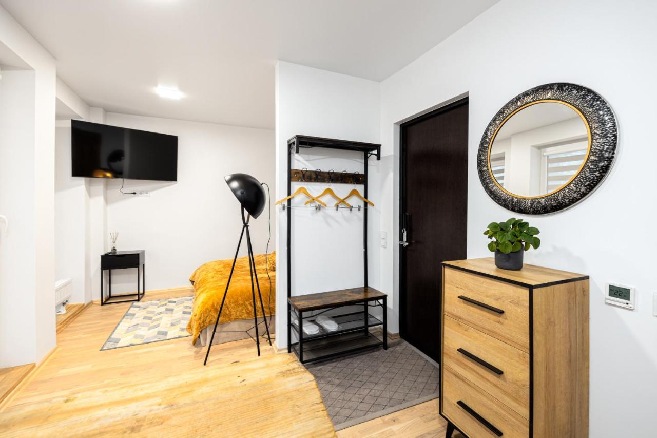 Ziedu Apartamentai Appartement Klaipėda Buitenkant foto